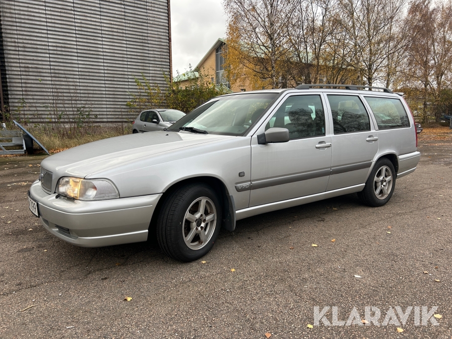 Kombi Volvo V70 2.5 GLT