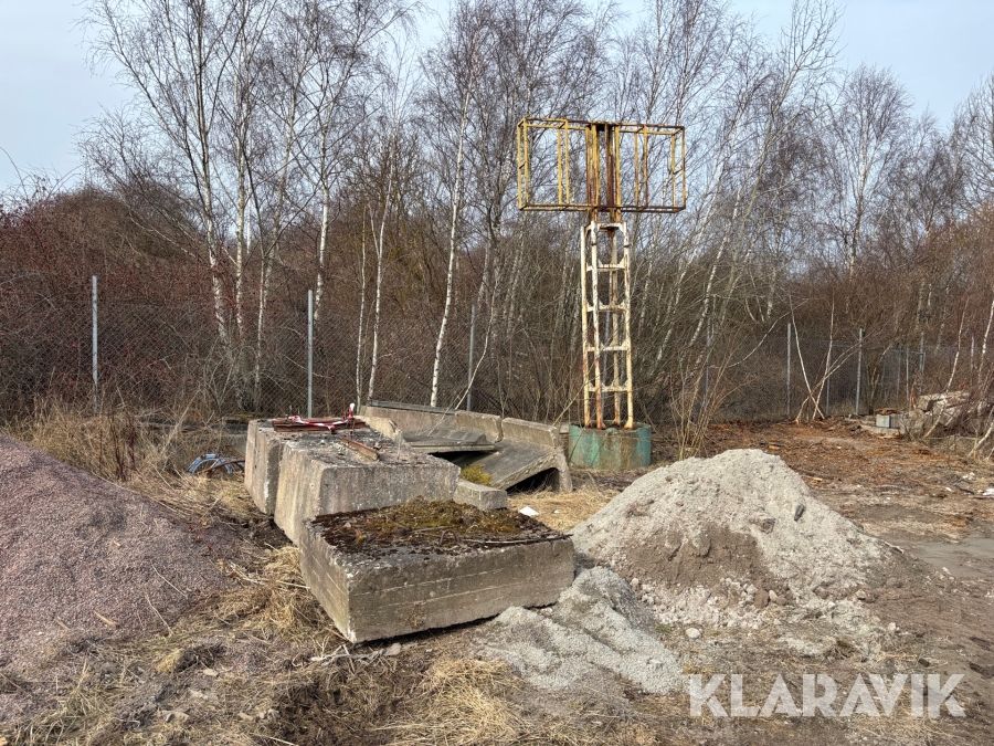 Diverse Betongfundament, L-stöd & stålstativ med betongfot