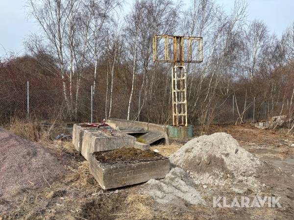 Diverse Betongfundament, L-stöd & stålstativ med betongfot