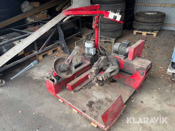 Däckmaskin Mondolfo Ferro TB 26