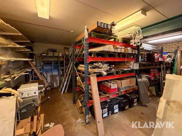 Stort parti elmaterial kabelstegar/ hörn/ ändstycken