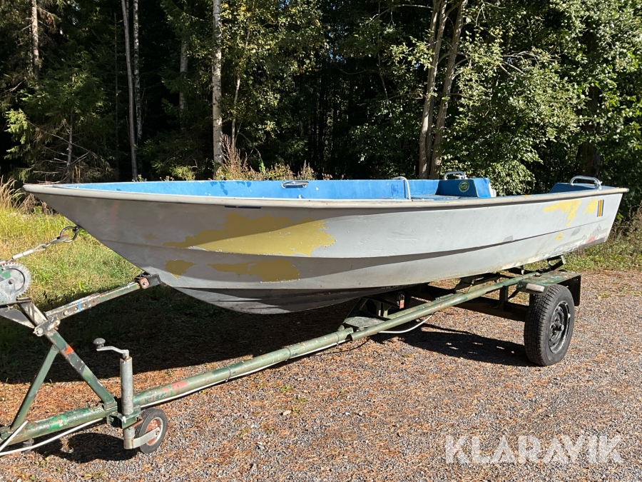 Båt Ryds Attack 430