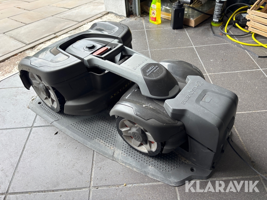 Robotgräsklippare Husqvarna Auto Mower 435X AWD