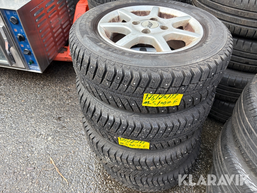 Bildäck+fälg Barum Norpolaris - 175/70R 13 4 st