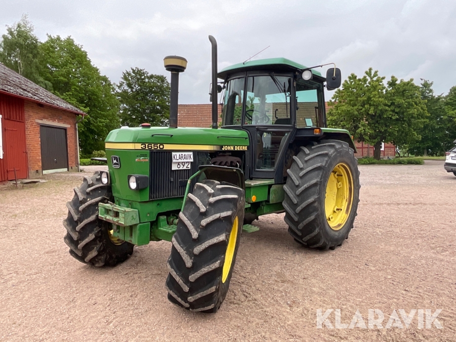 Traktor John Deere 3650