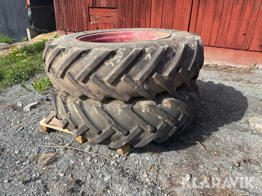 Traktordäck Goodyear 16.9-34 2 st