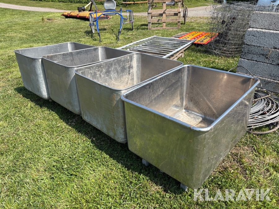 Rostfria baljor på hjul 4 st