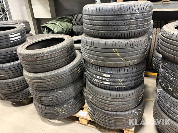 Sommardäck 18 tum olika fabrikat och dimensioner 16 st