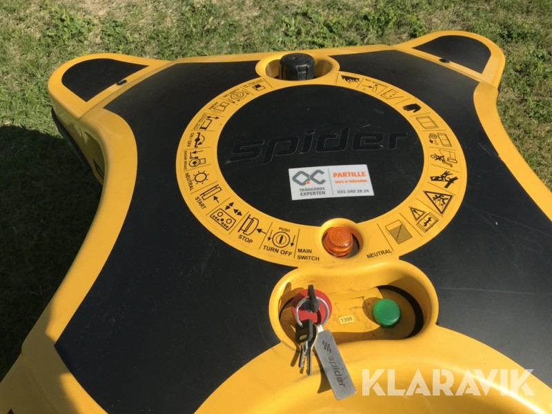 Klaravik Auktioner | Släntklippare Spider mini 2 4WD
