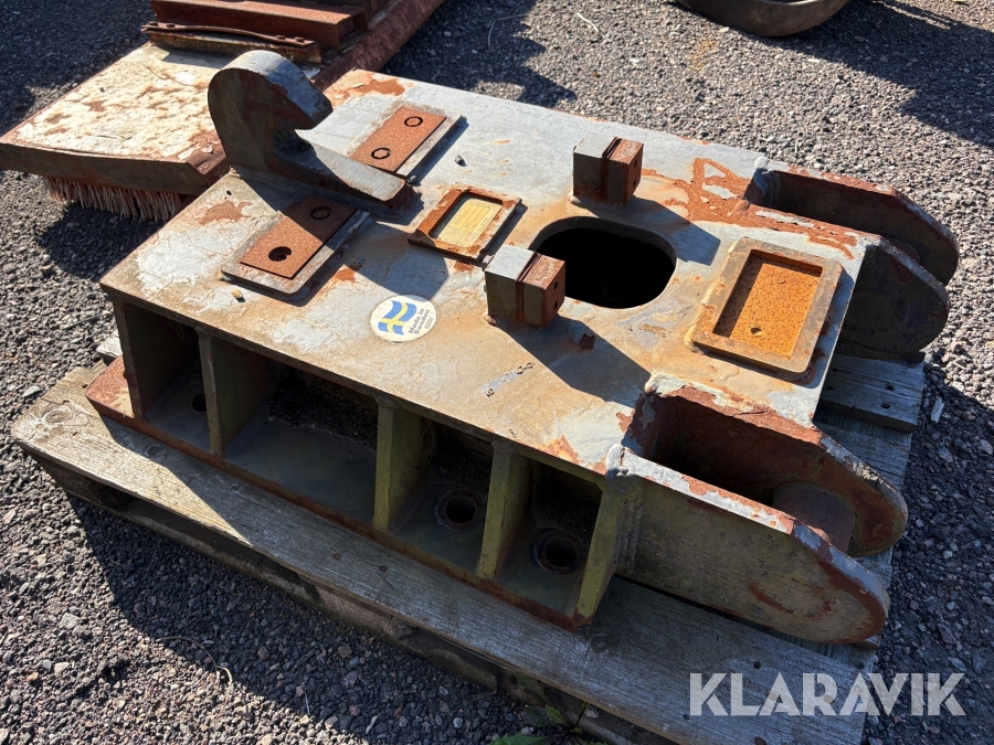 Fästplatta B27 BSM