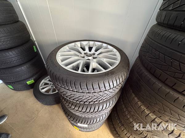 Däck med fälg Good Year Ultra Grip Ford Mustang 2019