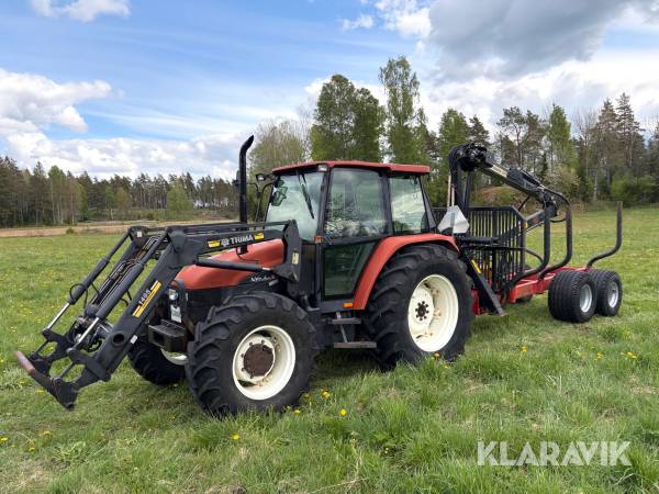 Skogsekipage New Holland/Möre Maskiner L95DT/SF9 med ramstyrning, radiostyrd vinsch och 6,7 m kran