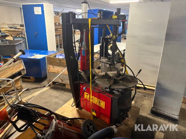 Däckkrängningsmaskin Corghi A2020 TI