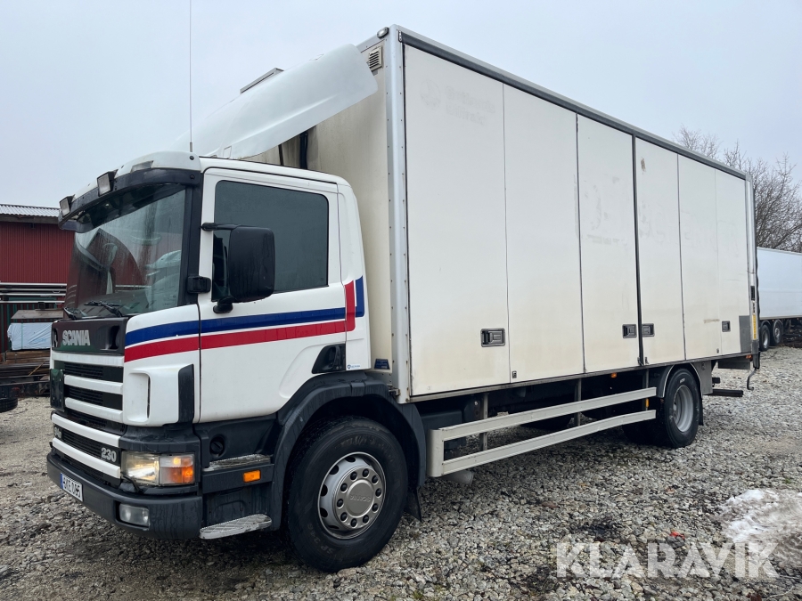 Lastbil med skåp Scania P94 4x2 230 med bakgavellyft& öppningsbar sida