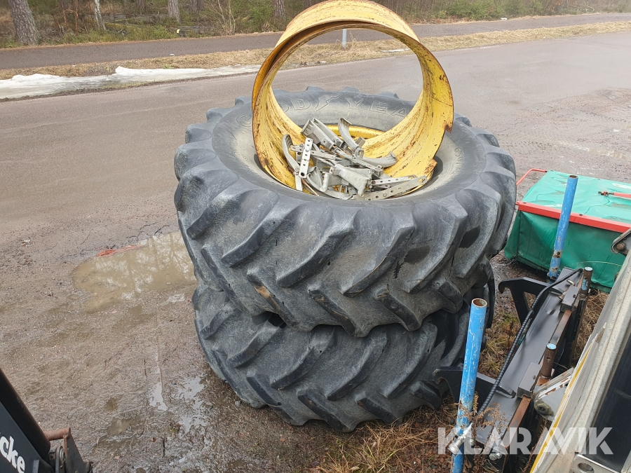 Dubbelmontage till traktor Good Year 650/75R34