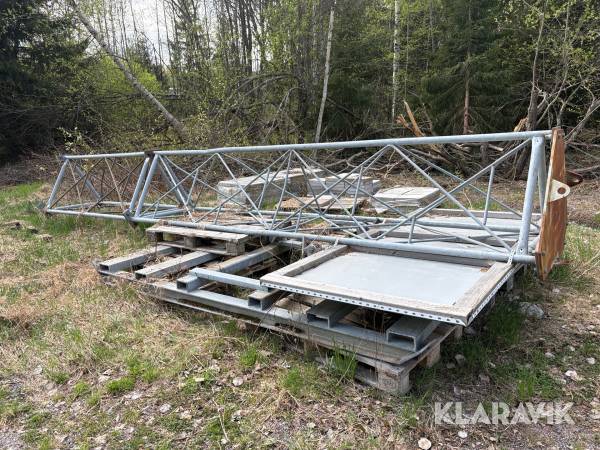 Fackverksmast med släde 6,3m