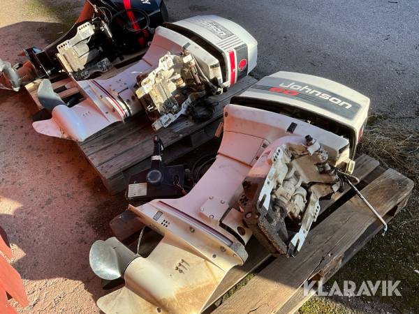 Båtmotorer 2st Johnson 60 och 70hk