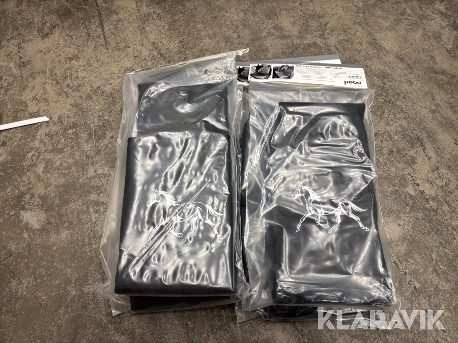 Parti med bilklädsel/skyddsklädsel Pebe Universal 4 st