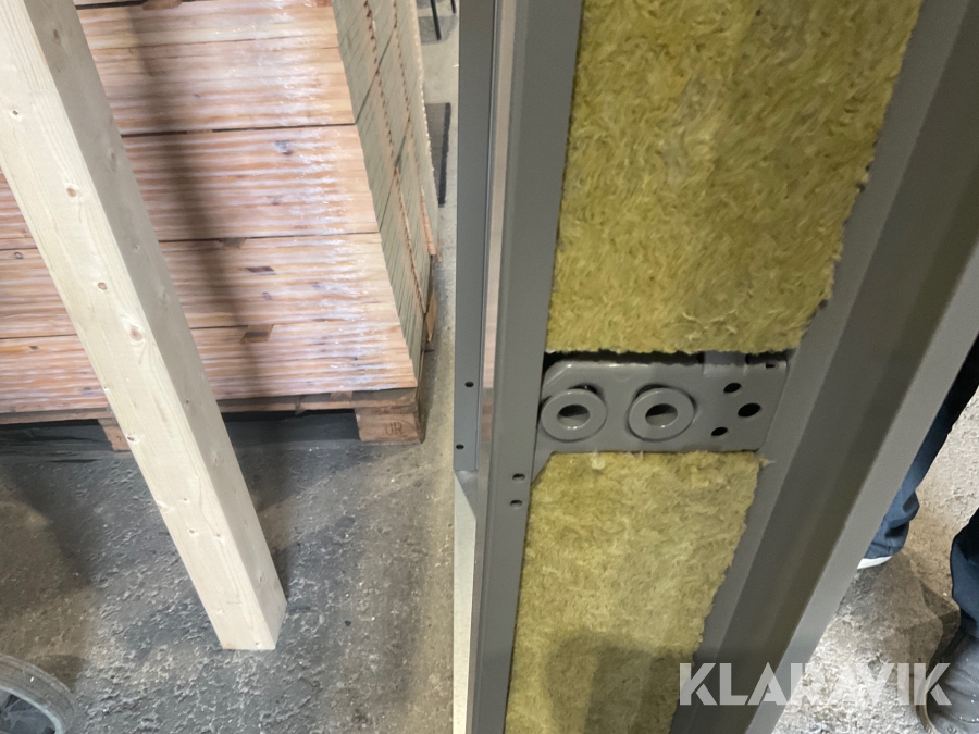 Innerdörr Daloc T10 46, Luleå, Klaravik auktioner