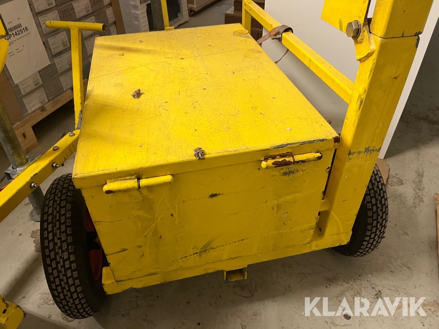 Berlex R6 Mobilt trafikljus Berlex R6, Askersund, Klaravik auktioner