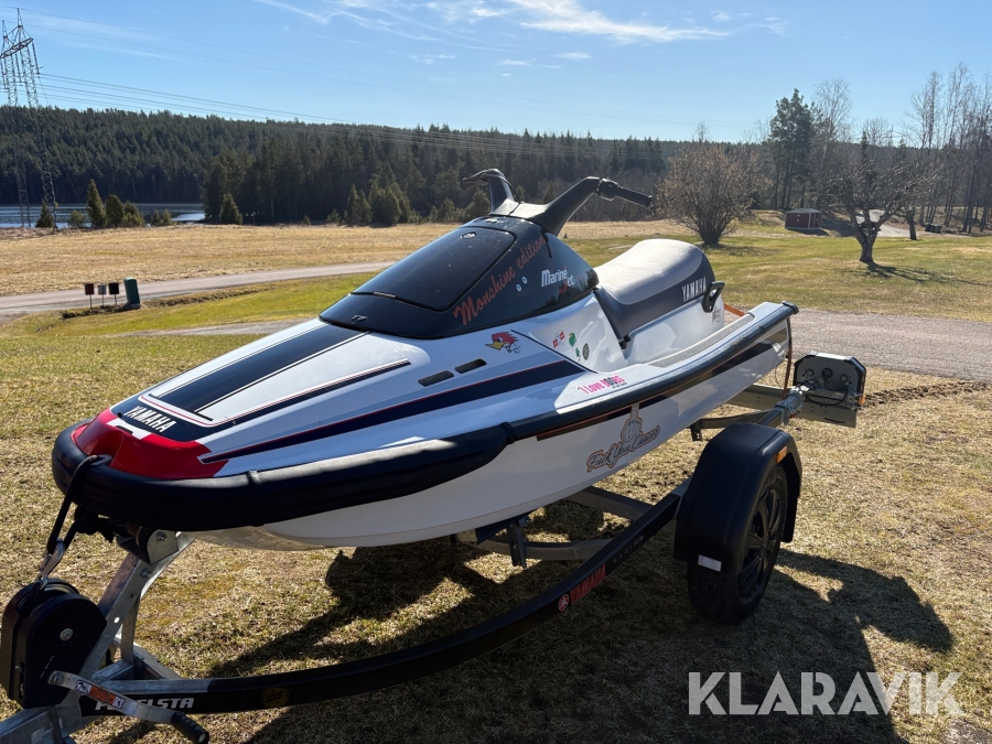 Vattenskoter Yamaha Waverunner III 650TL med trailer