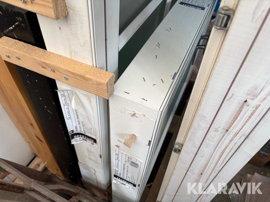 Vridfönster SP fönster Trä/alu 10x8