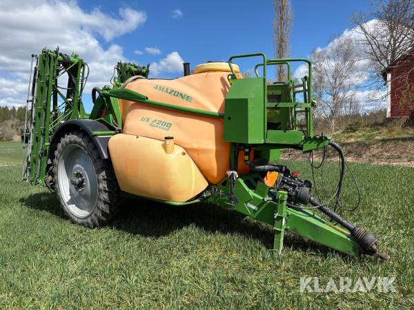 Växtskyddsspruta Amazone UX 4200 Special