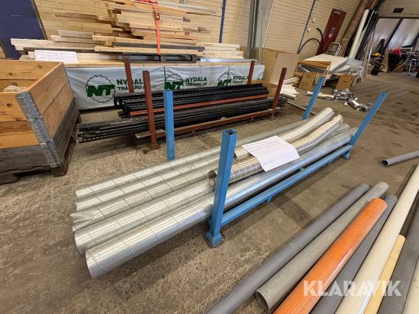 Parti med Ventilationsrör Lindab