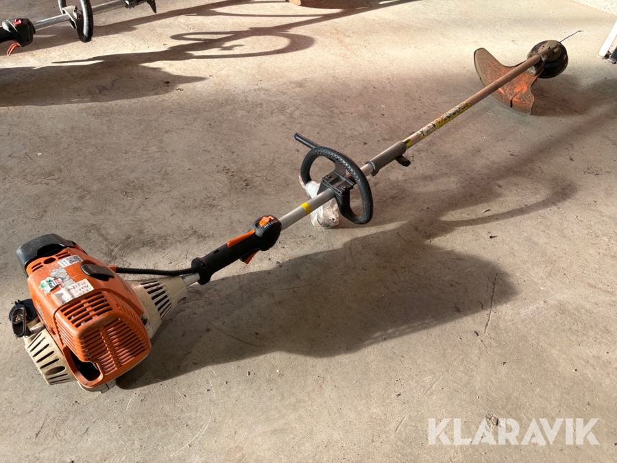 Grästrimmer Stihl KM 130R