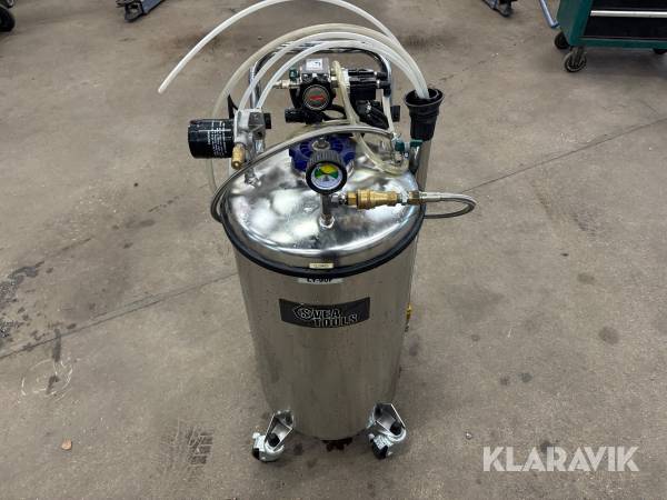 Bränsletankstömmare Svea Tools LY-90F tryckluftsdriven på hjul