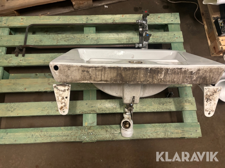 Handfat med blandare