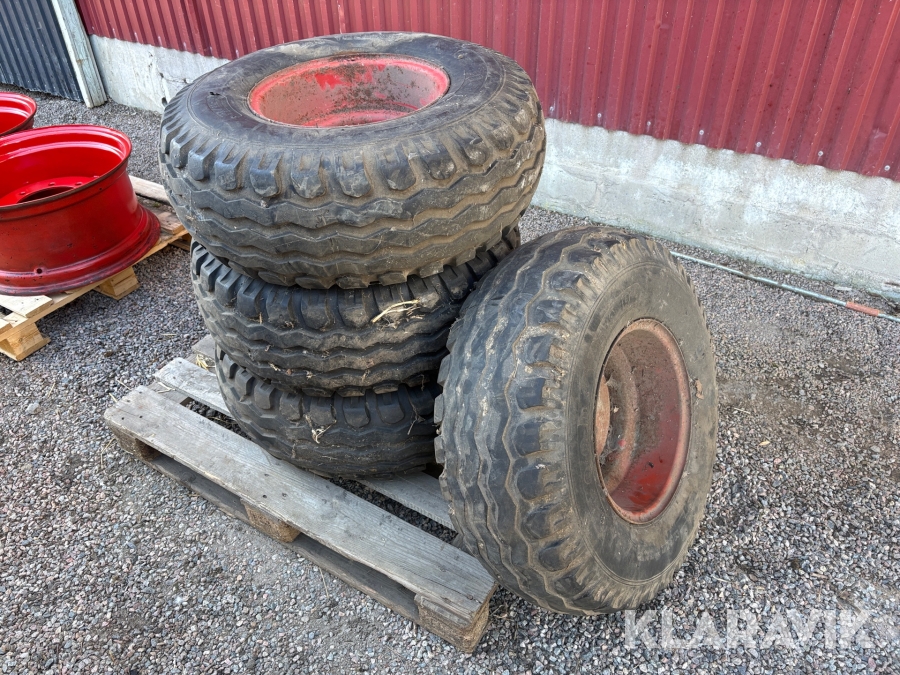 Lantbruksdäck till vagn Goodyear 11.5/80-15