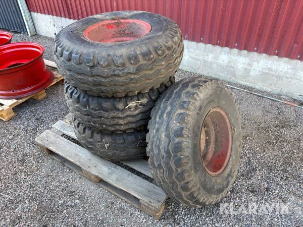 Lantbruksdäck till vagn Goodyear 11.5/80-15