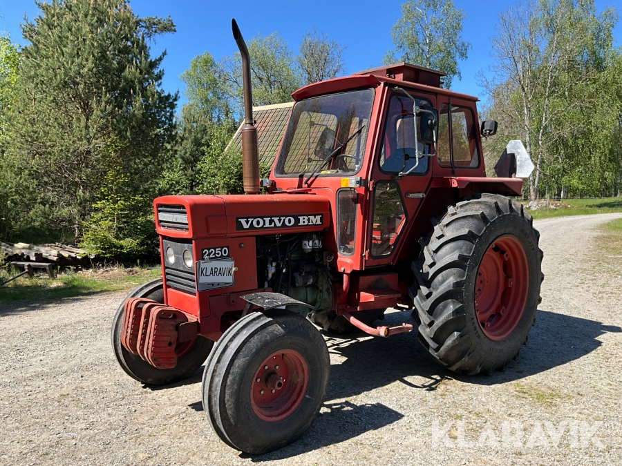 Traktor Volvo BM 2250