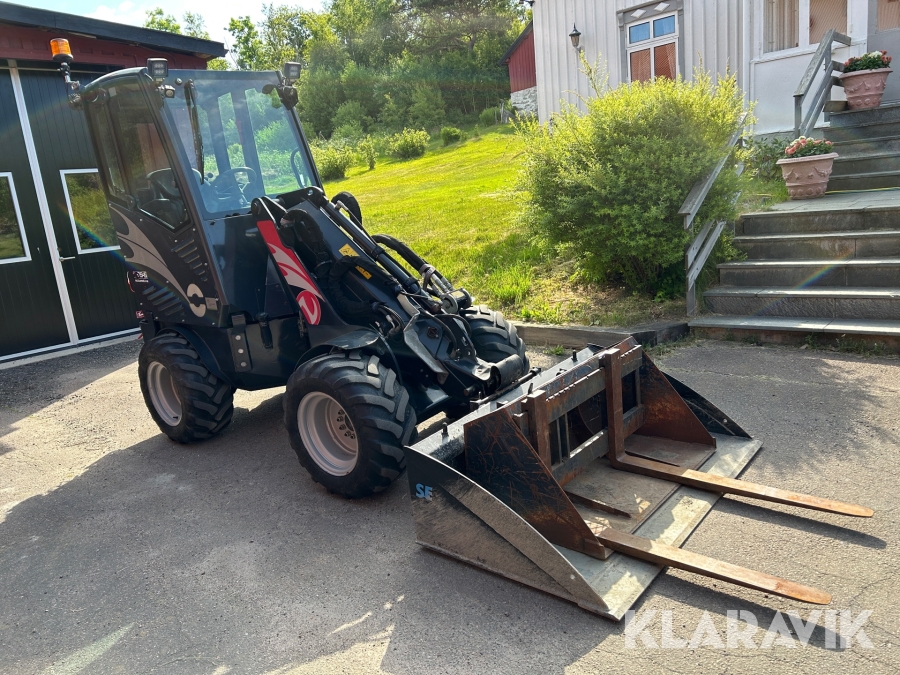 Kompaktlastare Norcar A7545 med gafflar och 2 skopor