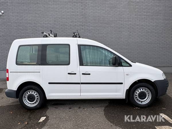 Skåpbil Volkswagen Caddy med inredning