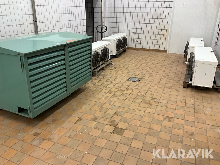 Kylanläggning Bitzer och Kelvion med kompressor och aggregat