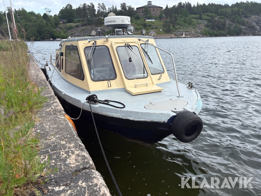 Arbetsbåt Tele 15