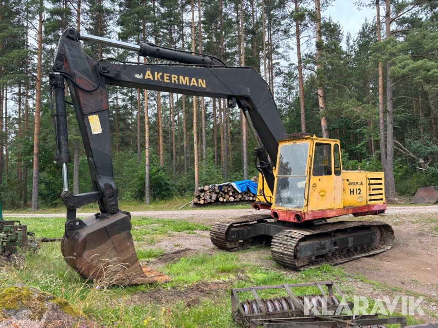 Grävmaskin Åkerman H12 med skopa