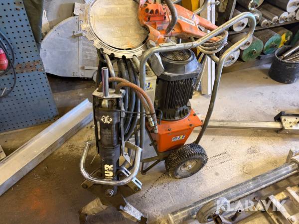Ringsåg med hydraulaggregat Husqvarna K3600