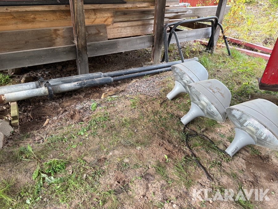Belysningsstolpar med fundament komplett med belysning