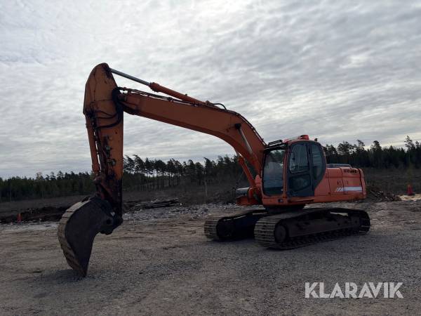 Grävmaskin Doosan DX225LC tiltrotator & 4 redskap