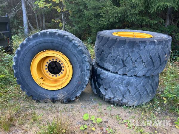Entreprenaddäck med fälg Bridgestone 650/65R25 L90H