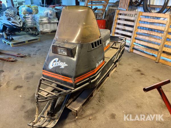 Snöskoter Grizzly deluxe