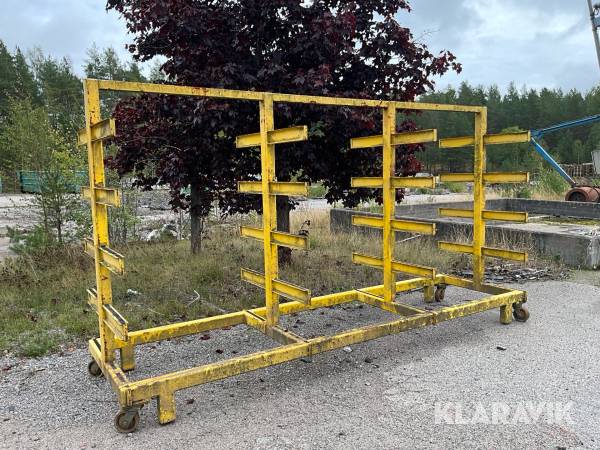 Grenställ på hjul