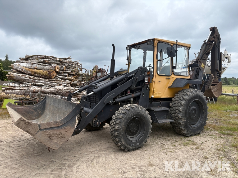 Traktorgrävare Valmet 6000 , 2st redskap