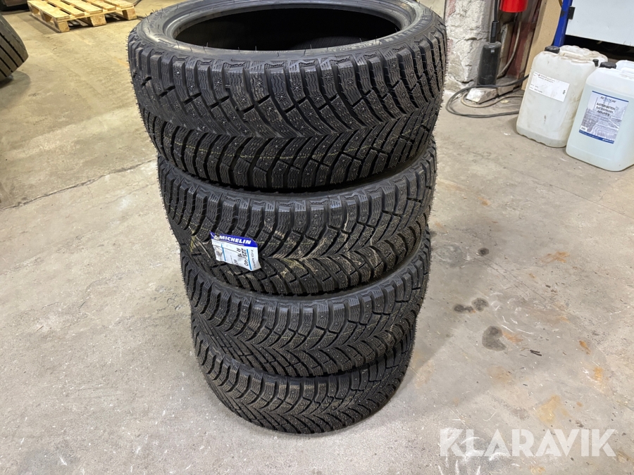 Dubbade vinterdäck Michelin X-Ice North4. 4st 225/40 R18