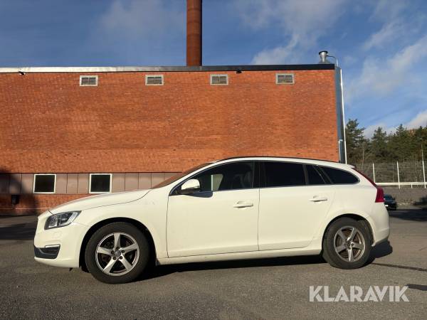 Volvo V60 D4 2,0