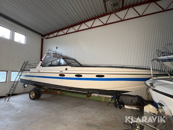 Motorbåt Cobra 38 - D6 350hk DPR 2st