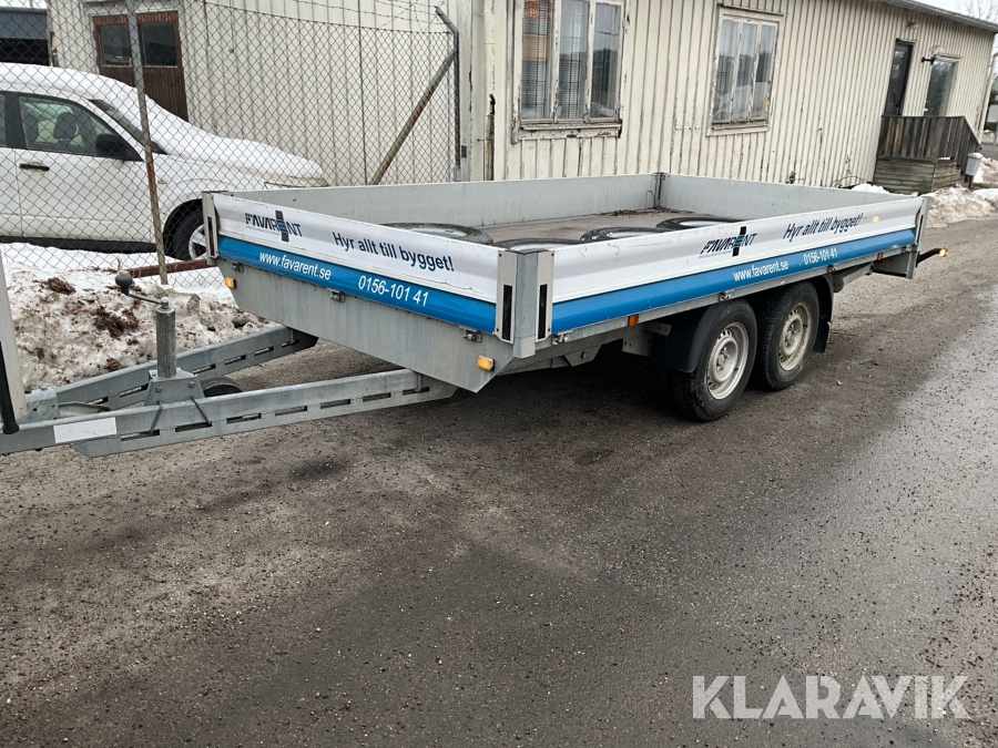 Entreprenadsläp Respo 2700 med ramper